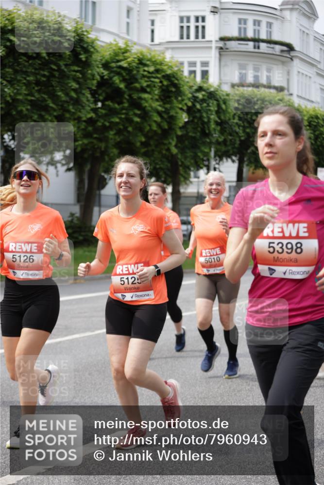 15.06.2025 - REWE Women's Run Jannik Wohlers http://msf.ph/oto/7960943 15.06.2025 09:45:57 Laufen 5126, 5010, 5125, 5398 meine-sportfotos.de