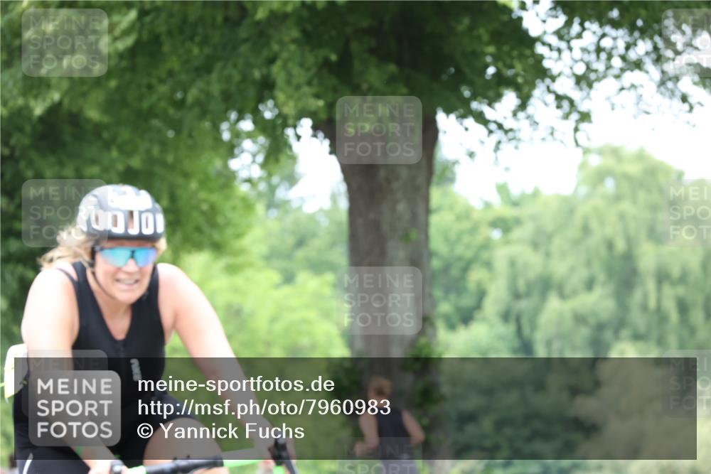 15.06.2025 - 7 Türme Triathlon Yannick Fuchs http://msf.ph/oto/7960983 15.06.2025 13:49:12 Radfahren 304, 307, 706, 720, 756, 858 meine-sportfotos.de