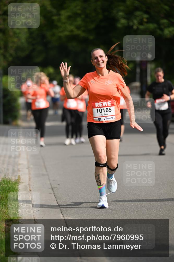 15.06.2025 - REWE Women's Run Dr. Thomas Lammeyer http://msf.ph/oto/7960995 15.06.2025 09:50:12 Laufen 10165 meine-sportfotos.de