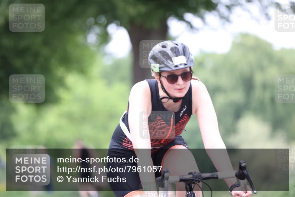 15.06.2025 - 7 Türme Triathlon Yannick Fuchs http://msf.ph/oto/7961057 15.06.2025 13:49:29 Radfahren 547, 847 meine-sportfotos.de