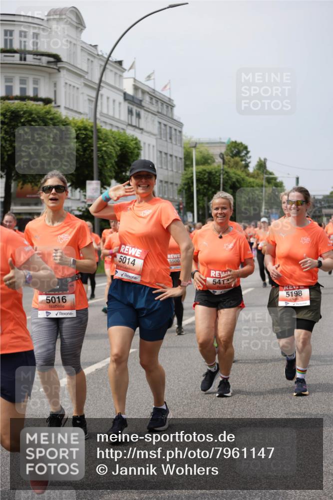 15.06.2025 - REWE Women's Run Jannik Wohlers http://msf.ph/oto/7961147 15.06.2025 09:46:02 Laufen 5014, 5016, 5500, 541, 5198 meine-sportfotos.de