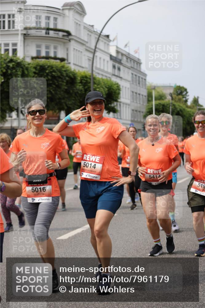 15.06.2025 - REWE Women's Run Jannik Wohlers http://msf.ph/oto/7961179 15.06.2025 09:46:02 Laufen 3, 5016, 5014, 5414, 74, 519 meine-sportfotos.de