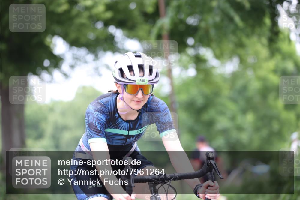 15.06.2025 - 7 Türme Triathlon Yannick Fuchs http://msf.ph/oto/7961264 15.06.2025 13:49:46 Radfahren 514 meine-sportfotos.de