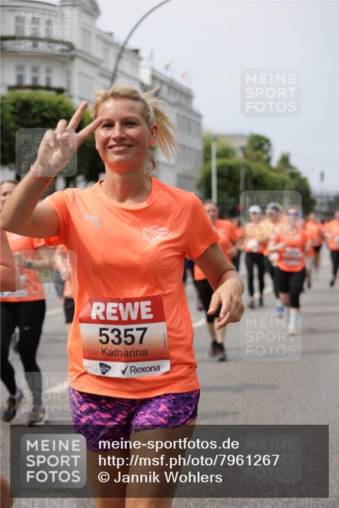 15.06.2025 - REWE Women's Run Jannik Wohlers http://msf.ph/oto/7961267 15.06.2025 09:46:05 Laufen 5357 meine-sportfotos.de