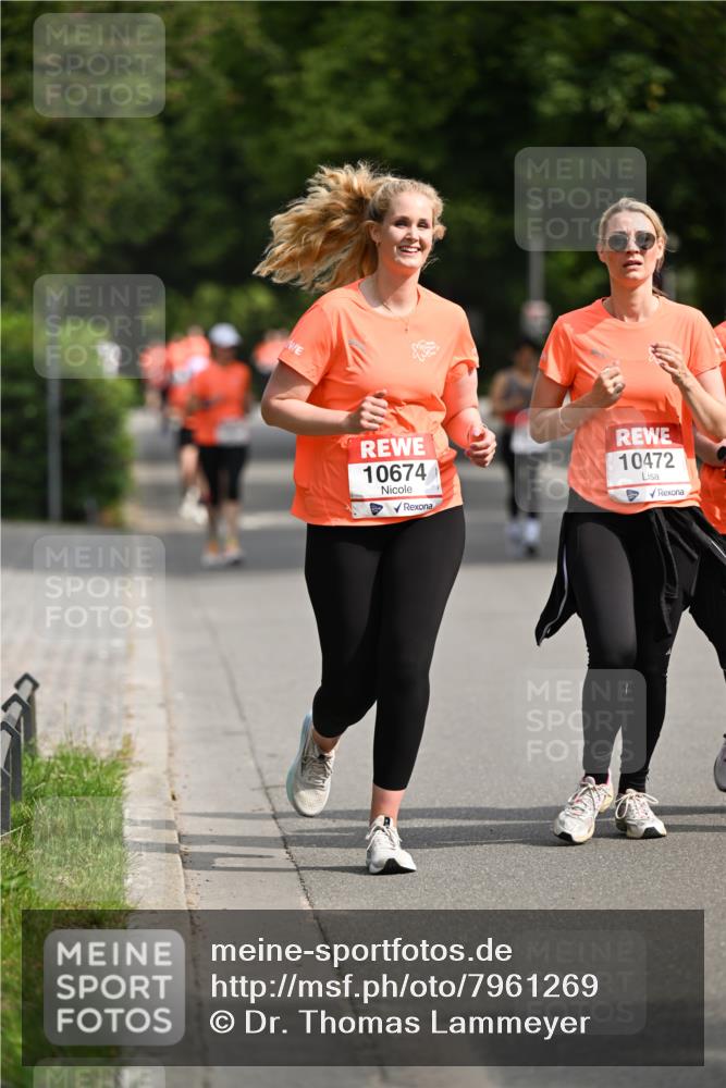 15.06.2025 - REWE Women's Run Dr. Thomas Lammeyer http://msf.ph/oto/7961269 15.06.2025 09:50:20 Laufen 10674, 10472 meine-sportfotos.de