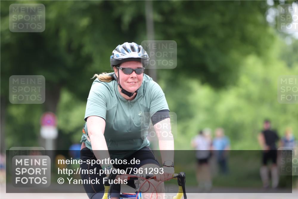 15.06.2025 - 7 Türme Triathlon Yannick Fuchs http://msf.ph/oto/7961293 15.06.2025 13:49:57 Radfahren 337, 1002 meine-sportfotos.de