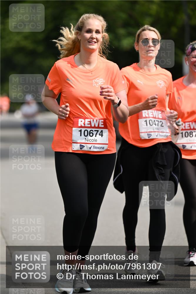 15.06.2025 - REWE Women's Run Dr. Thomas Lammeyer http://msf.ph/oto/7961307 15.06.2025 09:50:21 Laufen 10674, 10472, 10 meine-sportfotos.de
