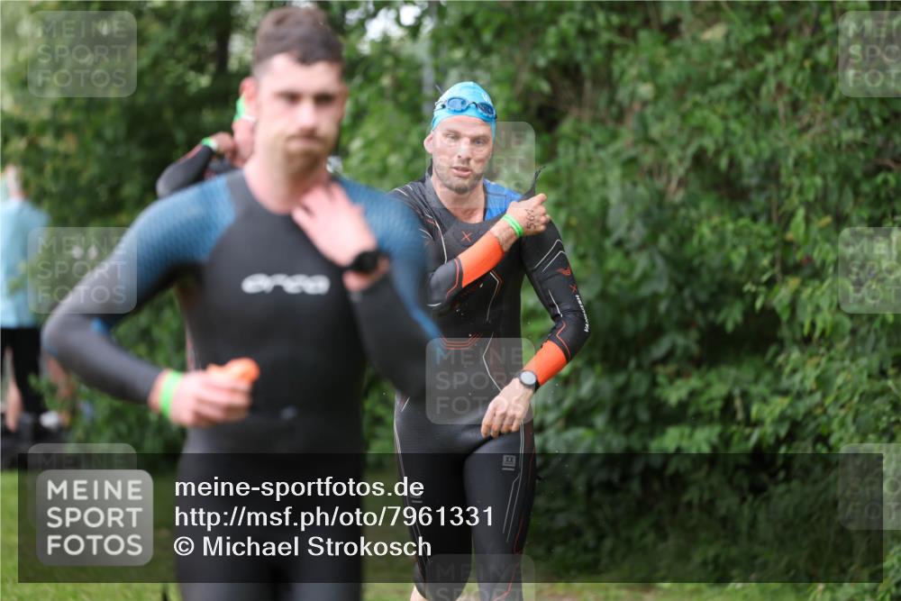 15.06.2025 - 7 Türme Triathlon Michael Strokosch http://msf.ph/oto/7961331 15.06.2025 12:13:10 Schwimmen 453, 459, 494, 539, 561 meine-sportfotos.de
