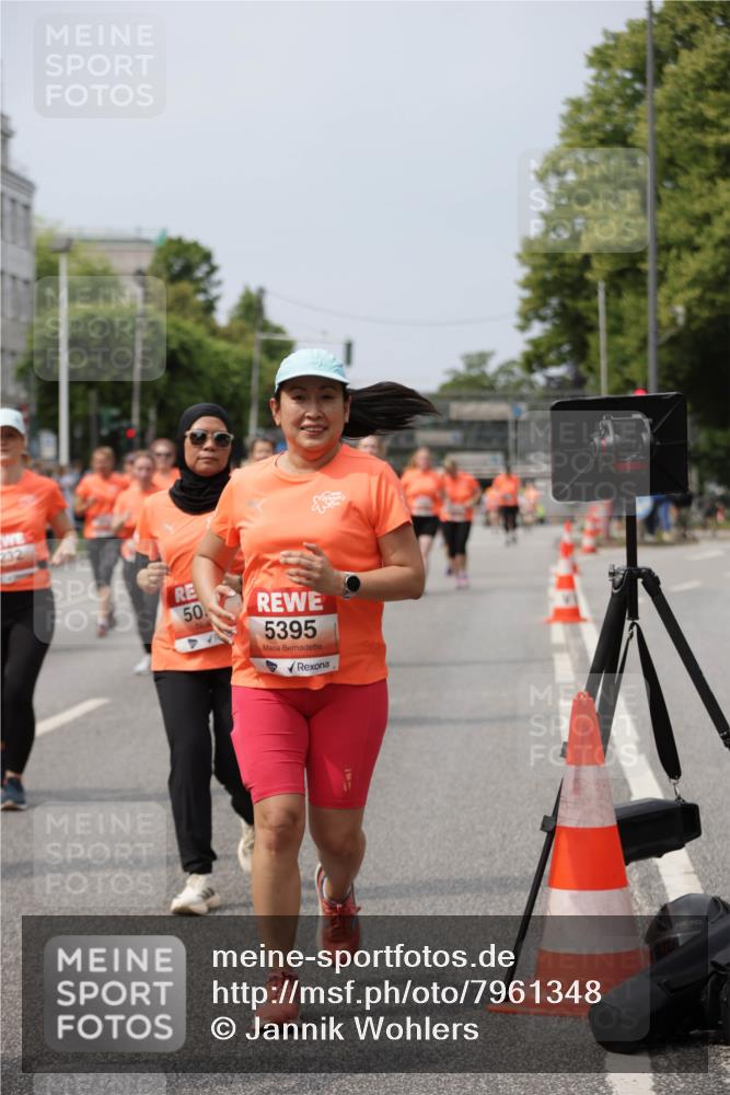 15.06.2025 - REWE Women's Run Jannik Wohlers http://msf.ph/oto/7961348 15.06.2025 09:46:08 Laufen 4, 5395 meine-sportfotos.de