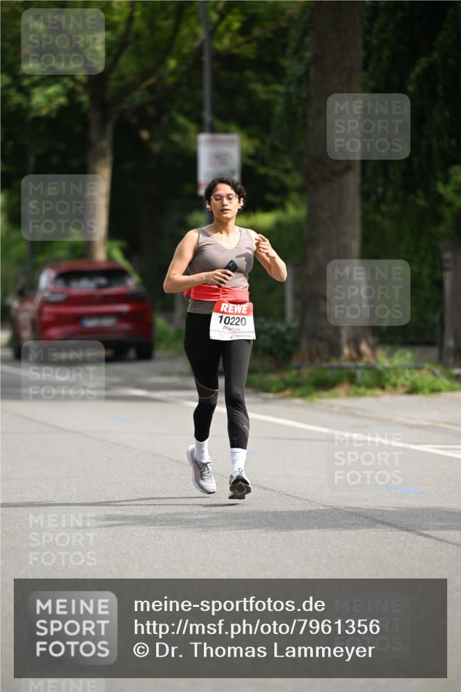 15.06.2025 - REWE Women's Run Dr. Thomas Lammeyer http://msf.ph/oto/7961356 15.06.2025 09:50:25 Laufen 10220 meine-sportfotos.de