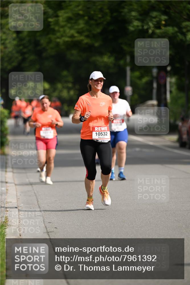 15.06.2025 - REWE Women's Run Dr. Thomas Lammeyer http://msf.ph/oto/7961392 15.06.2025 09:50:27 Laufen 10532 meine-sportfotos.de