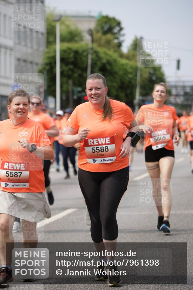 15.06.2025 - REWE Women's Run Jannik Wohlers http://msf.ph/oto/7961398 15.06.2025 09:46:11 Laufen 5587, 5588, 5605 meine-sportfotos.de