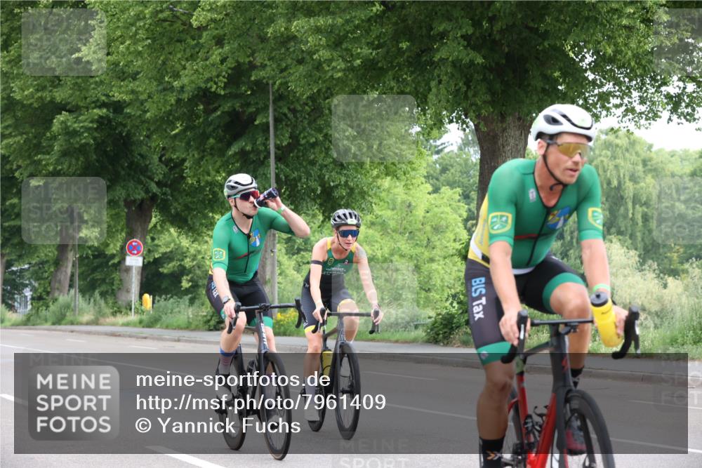 15.06.2025 - 7 Türme Triathlon Yannick Fuchs http://msf.ph/oto/7961409 15.06.2025 10:02:30 Radfahren 129, 132, 141 meine-sportfotos.de