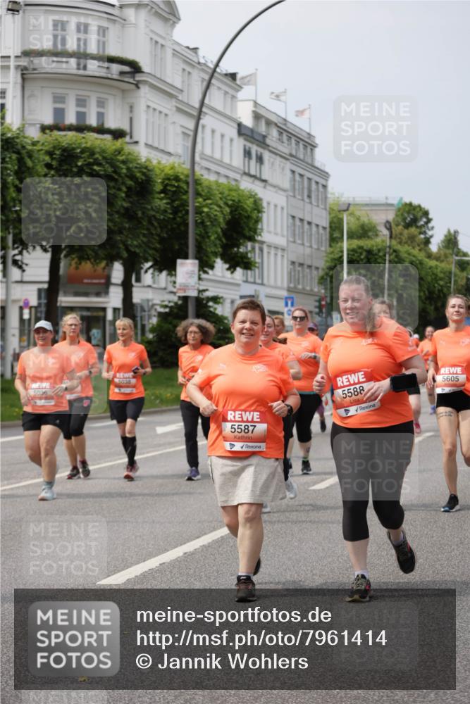 15.06.2025 - REWE Women's Run Jannik Wohlers http://msf.ph/oto/7961414 15.06.2025 09:46:11 Laufen 5036, 5038, 5587, 5588, 5605 meine-sportfotos.de