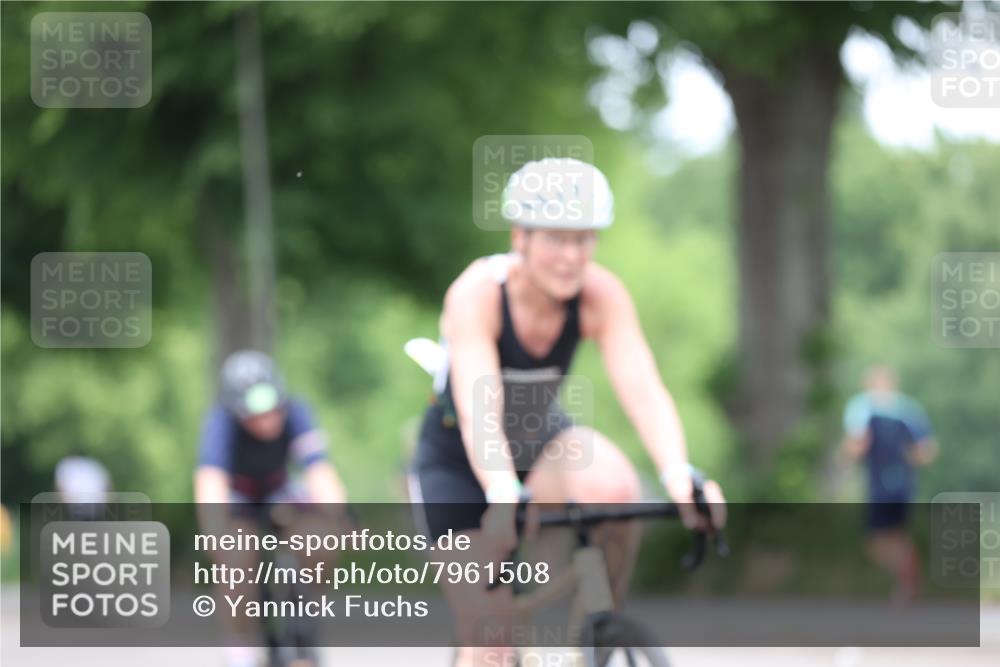 15.06.2025 - 7 Türme Triathlon Yannick Fuchs http://msf.ph/oto/7961508 15.06.2025 13:50:21 Radfahren 822, 839, 850, 894, 960, 1099 meine-sportfotos.de