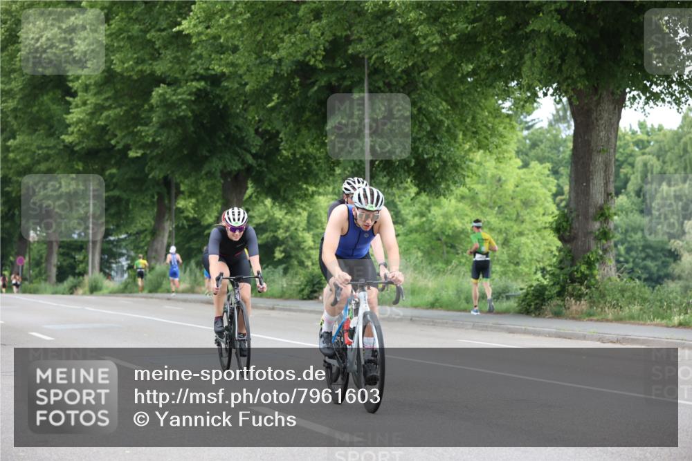 15.06.2025 - 7 Türme Triathlon Yannick Fuchs http://msf.ph/oto/7961603 15.06.2025 10:03:37 Radfahren  meine-sportfotos.de