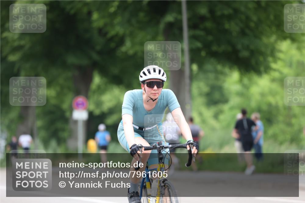 15.06.2025 - 7 Türme Triathlon Yannick Fuchs http://msf.ph/oto/7961605 15.06.2025 13:50:29 Radfahren 822, 839, 850, 866 meine-sportfotos.de