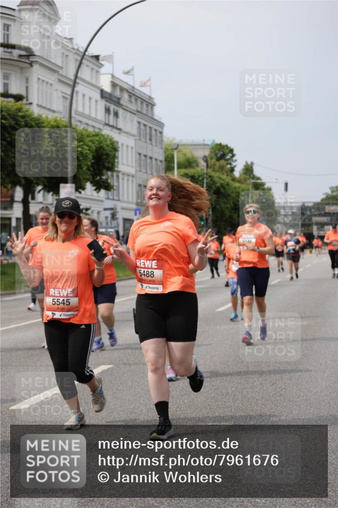 15.06.2025 - REWE Women's Run Jannik Wohlers http://msf.ph/oto/7961676 15.06.2025 09:46:19 Laufen 5545, 5488, 5145 meine-sportfotos.de