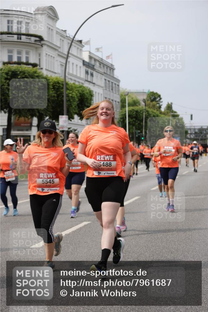 15.06.2025 - REWE Women's Run Jannik Wohlers http://msf.ph/oto/7961687 15.06.2025 09:46:19 Laufen 5343, 5545, 5320, 5488, 6145 meine-sportfotos.de