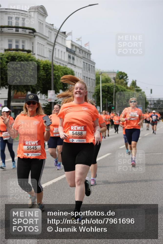 15.06.2025 - REWE Women's Run Jannik Wohlers http://msf.ph/oto/7961696 15.06.2025 09:46:19 Laufen 5343, 5545, 532, 5488, 5145 meine-sportfotos.de