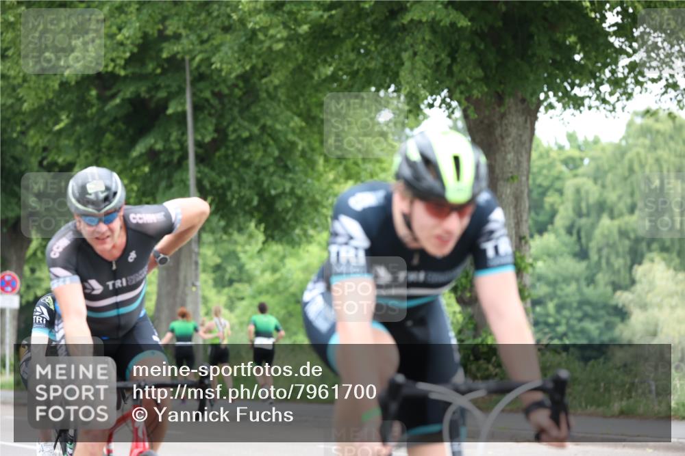 15.06.2025 - 7 Türme Triathlon Yannick Fuchs http://msf.ph/oto/7961700 15.06.2025 10:05:53 Radfahren 137, 139, 140, 145, 146, 148 meine-sportfotos.de