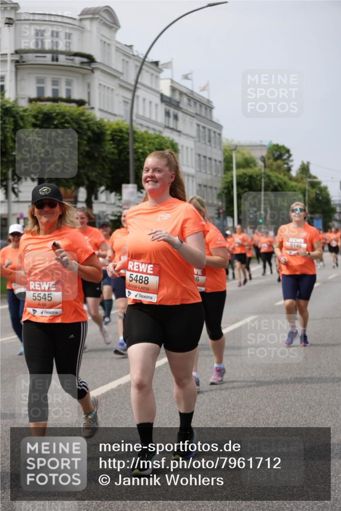 15.06.2025 - REWE Women's Run Jannik Wohlers http://msf.ph/oto/7961712 15.06.2025 09:46:20 Laufen 5545, 5488, 5145 meine-sportfotos.de