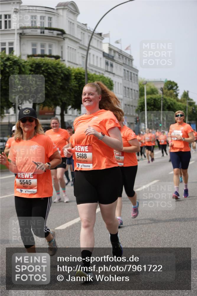 15.06.2025 - REWE Women's Run Jannik Wohlers http://msf.ph/oto/7961722 15.06.2025 09:46:20 Laufen 5545, 5488, 86, 5145 meine-sportfotos.de