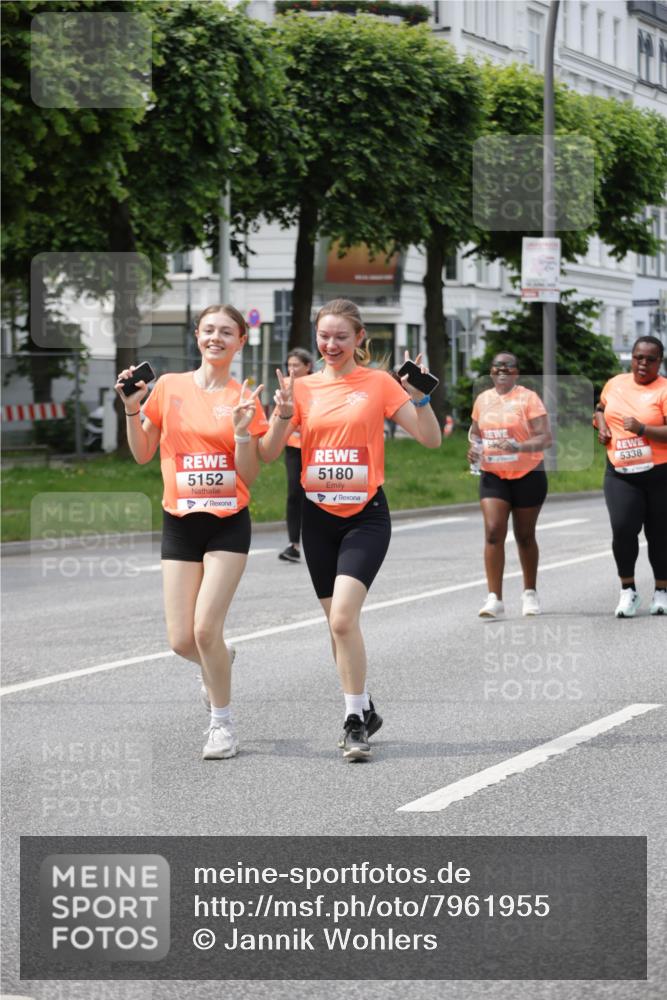 15.06.2025 - REWE Women's Run Jannik Wohlers http://msf.ph/oto/7961955 15.06.2025 09:46:36 Laufen 5152, 5180, 5338 meine-sportfotos.de