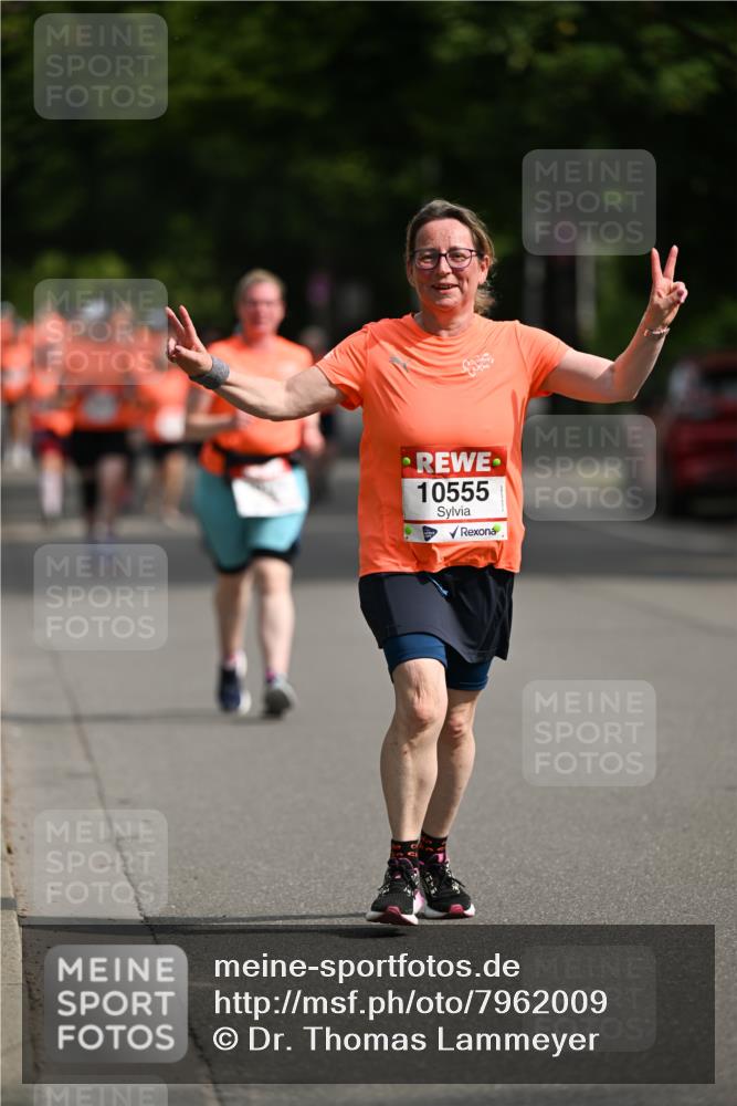 15.06.2025 - REWE Women's Run Dr. Thomas Lammeyer http://msf.ph/oto/7962009 15.06.2025 09:51:00 Laufen 10555 meine-sportfotos.de