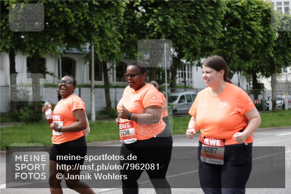 15.06.2025 - REWE Women's Run Jannik Wohlers http://msf.ph/oto/7962081 15.06.2025 09:46:42 Laufen 5338, 5287 meine-sportfotos.de