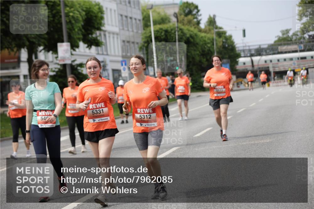 15.06.2025 - REWE Women's Run Jannik Wohlers http://msf.ph/oto/7962085 15.06.2025 09:46:44 Laufen 546, 5331, 5312, 5172 meine-sportfotos.de