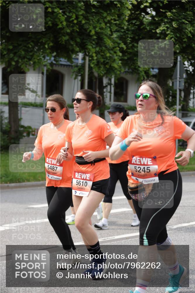 15.06.2025 - REWE Women's Run Jannik Wohlers http://msf.ph/oto/7962262 15.06.2025 09:46:50 Laufen 5487, 5610, 5245 meine-sportfotos.de