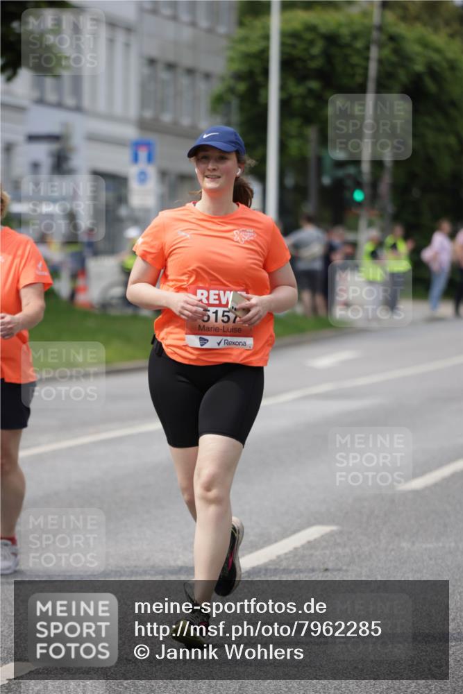 15.06.2025 - REWE Women's Run Jannik Wohlers http://msf.ph/oto/7962285 15.06.2025 09:46:53 Laufen 5157 meine-sportfotos.de
