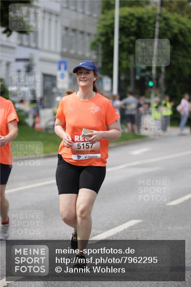 15.06.2025 - REWE Women's Run Jannik Wohlers http://msf.ph/oto/7962295 15.06.2025 09:46:53 Laufen 5157 meine-sportfotos.de