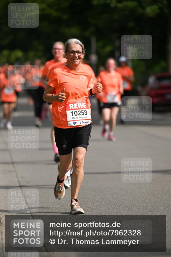 15.06.2025 - REWE Women's Run Dr. Thomas Lammeyer http://msf.ph/oto/7962328 15.06.2025 09:51:16 Laufen 10253 meine-sportfotos.de