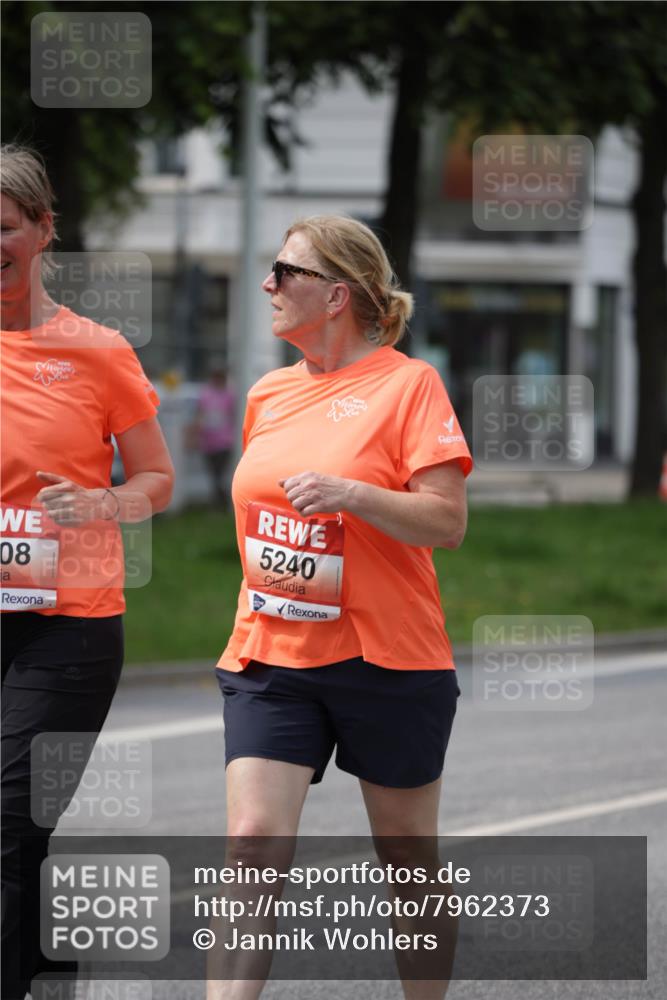 15.06.2025 - REWE Women's Run Jannik Wohlers http://msf.ph/oto/7962373 15.06.2025 09:46:55 Laufen 08, 5240 meine-sportfotos.de