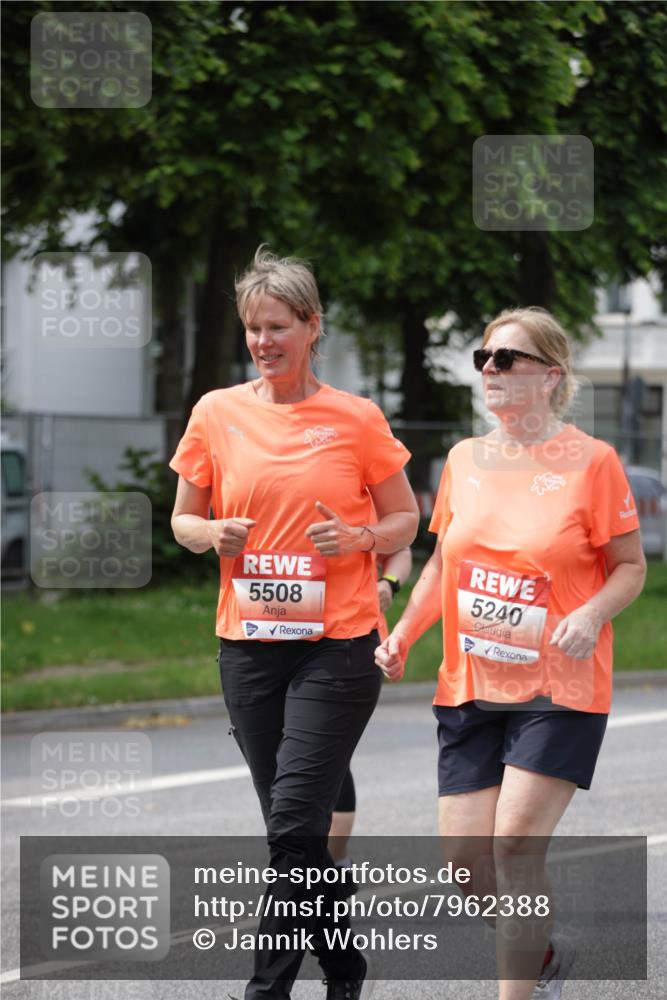 15.06.2025 - REWE Women's Run Jannik Wohlers http://msf.ph/oto/7962388 15.06.2025 09:46:56 Laufen 5508, 9, 5240 meine-sportfotos.de