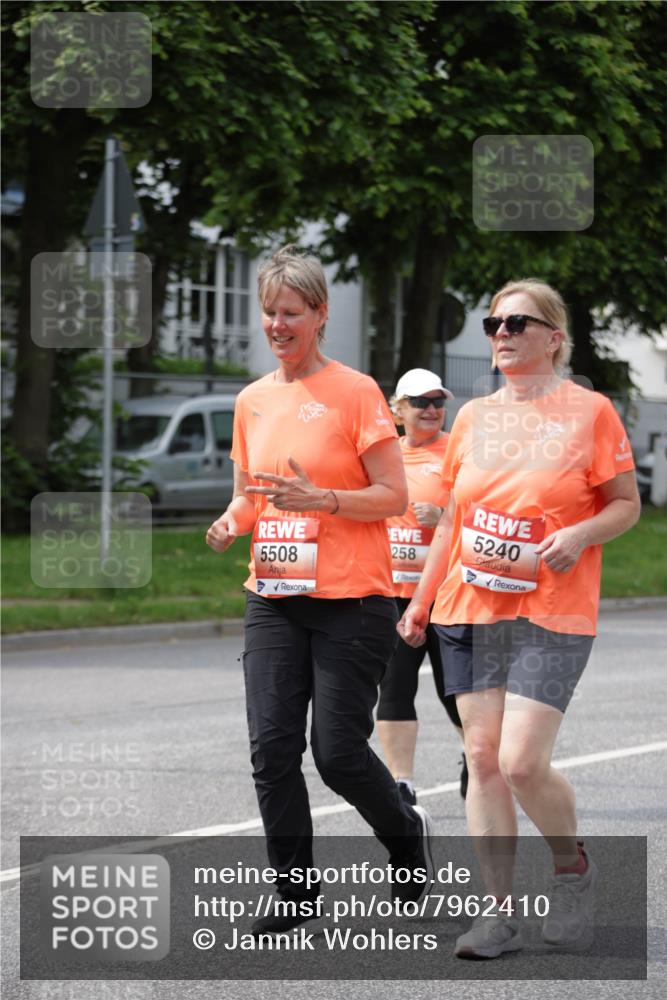 15.06.2025 - REWE Women's Run Jannik Wohlers http://msf.ph/oto/7962410 15.06.2025 09:46:57 Laufen 5508, 258, 5240 meine-sportfotos.de
