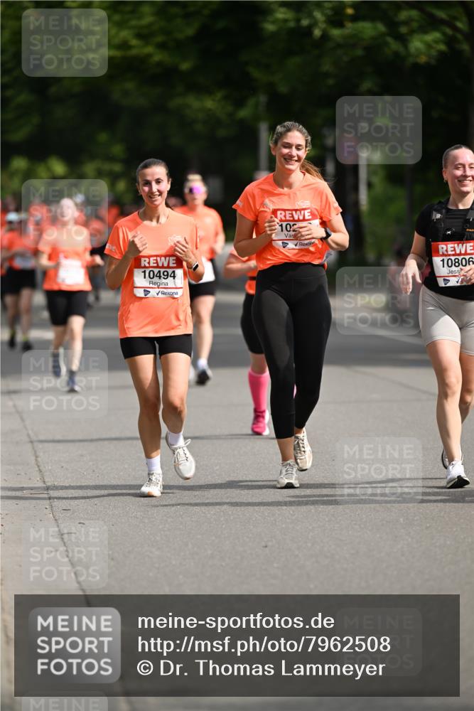 15.06.2025 - REWE Women's Run Dr. Thomas Lammeyer http://msf.ph/oto/7962508 15.06.2025 09:51:24 Laufen 10494, 102, 10806 meine-sportfotos.de