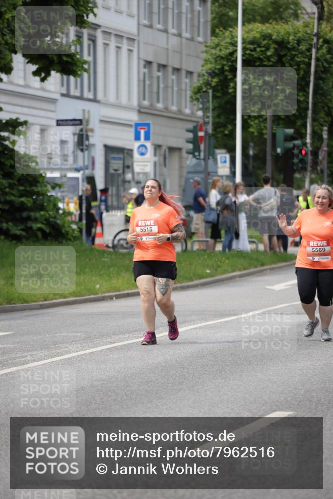 15.06.2025 - REWE Women's Run Jannik Wohlers http://msf.ph/oto/7962516 15.06.2025 09:47:14 Laufen 5515, 5569 meine-sportfotos.de