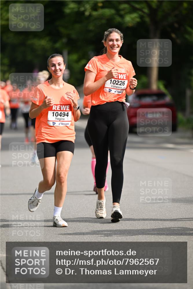 15.06.2025 - REWE Women's Run Dr. Thomas Lammeyer http://msf.ph/oto/7962567 15.06.2025 09:51:26 Laufen 10494, 10226 meine-sportfotos.de