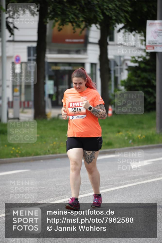 15.06.2025 - REWE Women's Run Jannik Wohlers http://msf.ph/oto/7962588 15.06.2025 09:47:20 Laufen 5515 meine-sportfotos.de