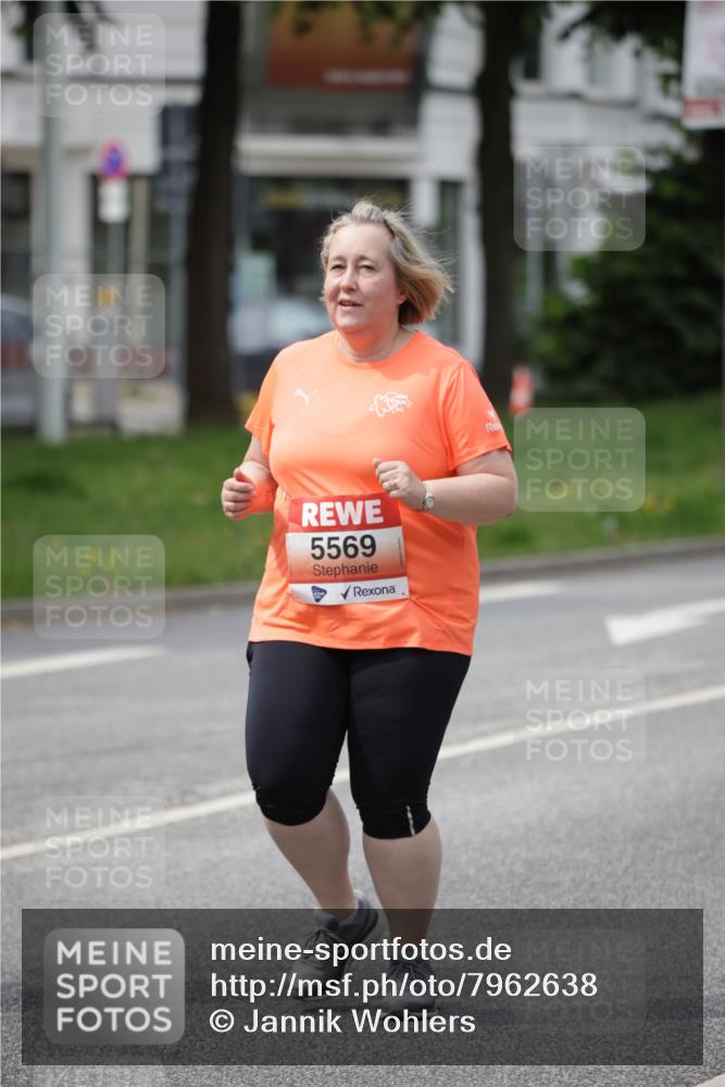 15.06.2025 - REWE Women's Run Jannik Wohlers http://msf.ph/oto/7962638 15.06.2025 09:47:22 Laufen 5569 meine-sportfotos.de