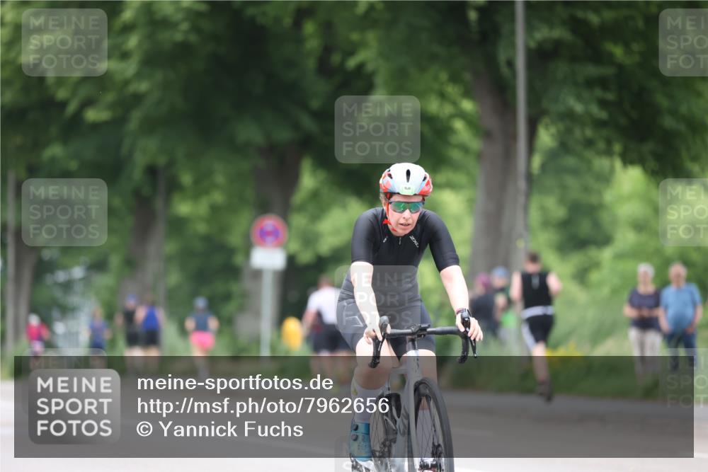 15.06.2025 - 7 Türme Triathlon Yannick Fuchs http://msf.ph/oto/7962656 15.06.2025 13:52:17 Radfahren 1000, 1083 meine-sportfotos.de