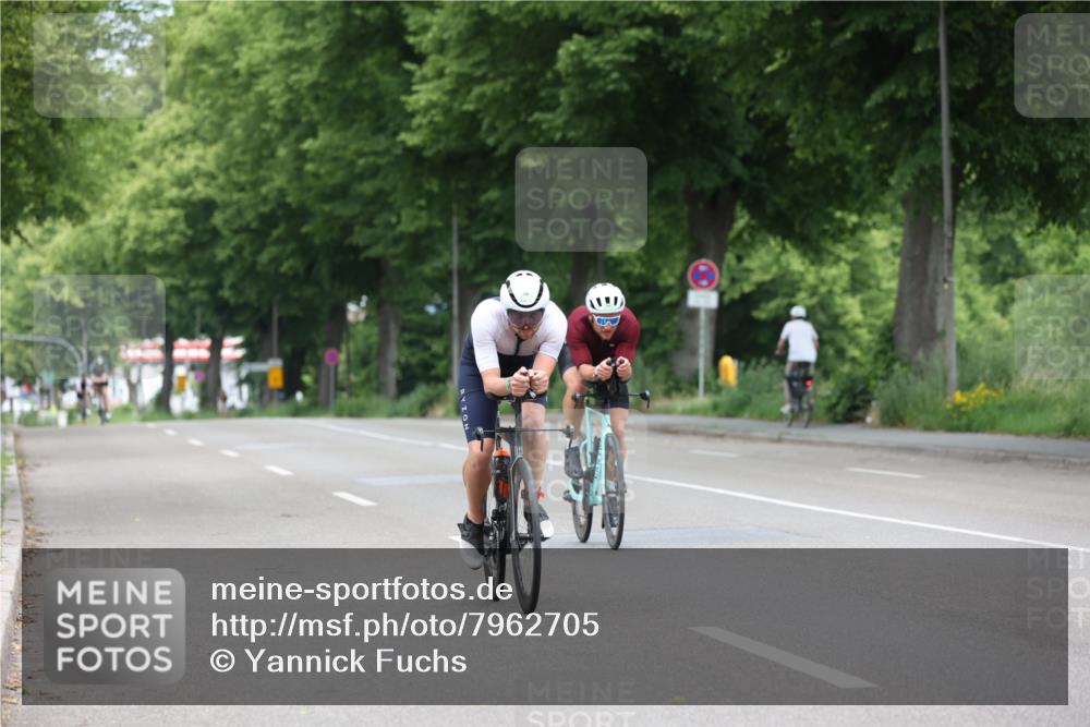 15.06.2025 - 7 Türme Triathlon Yannick Fuchs http://msf.ph/oto/7962705 15.06.2025 11:05:54 Radfahren 286, 290 meine-sportfotos.de