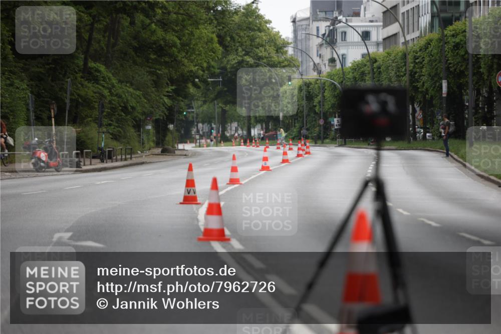 15.06.2025 - REWE Women's Run Jannik Wohlers http://msf.ph/oto/7962726 15.06.2025 09:53:19 Laufen  meine-sportfotos.de