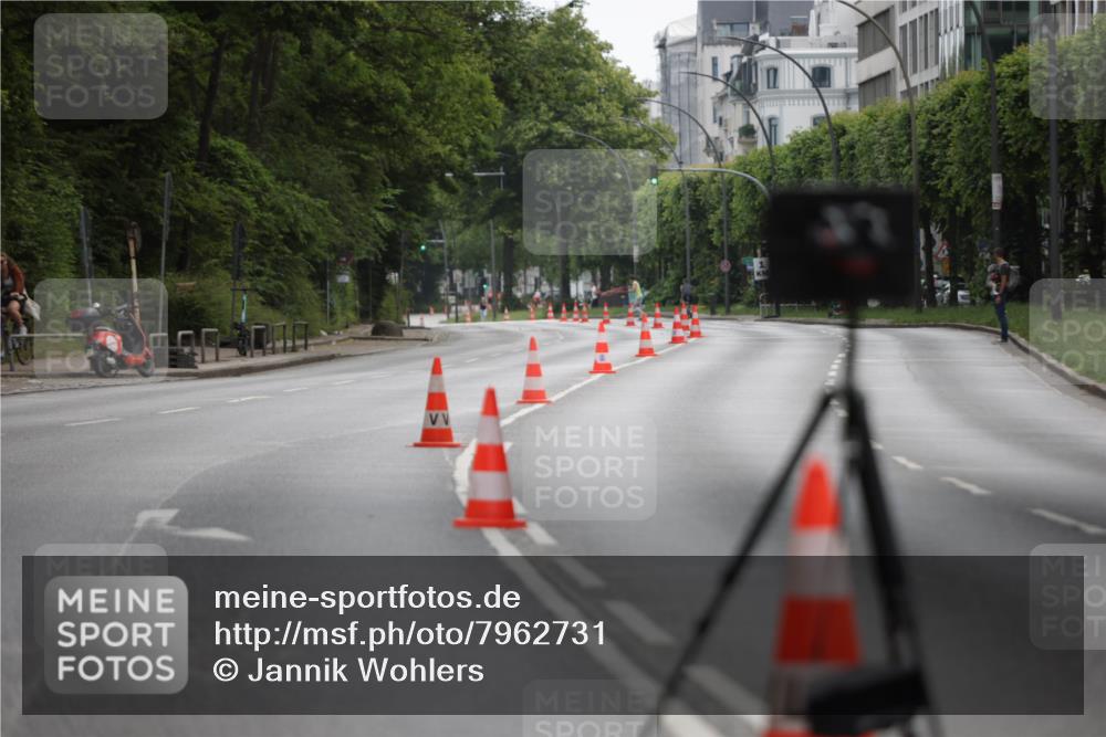 15.06.2025 - REWE Women's Run Jannik Wohlers http://msf.ph/oto/7962731 15.06.2025 09:53:19 Laufen  meine-sportfotos.de