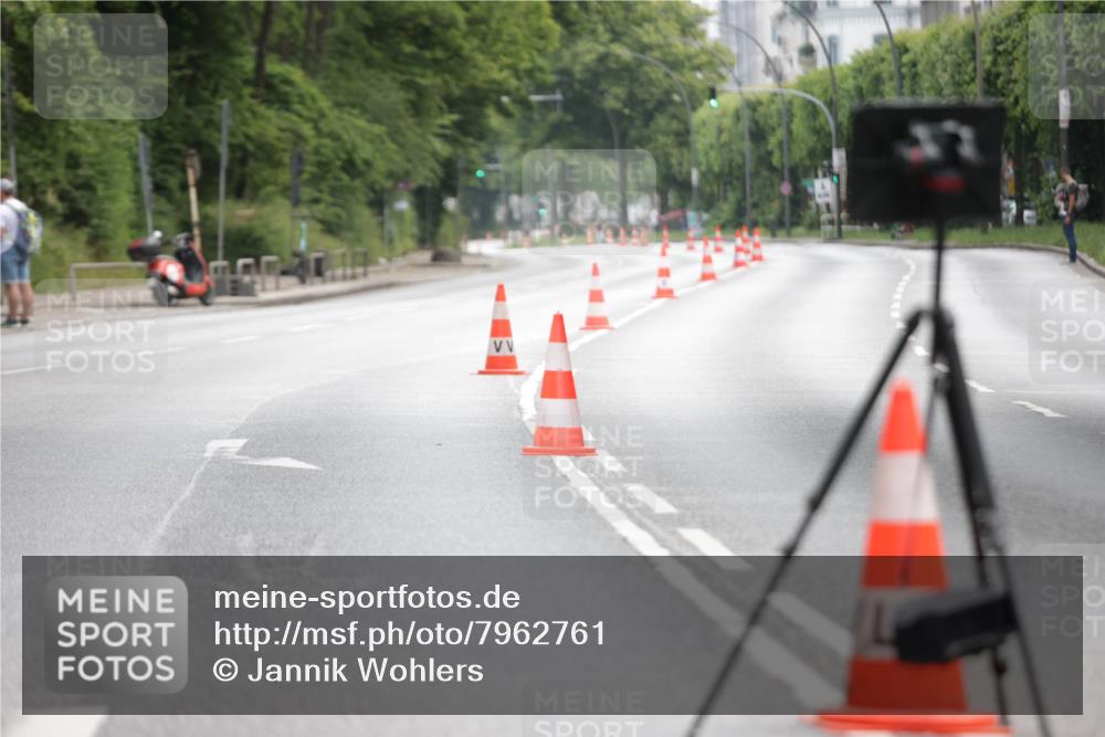 15.06.2025 - REWE Women's Run Jannik Wohlers http://msf.ph/oto/7962761 15.06.2025 09:53:44 Laufen  meine-sportfotos.de