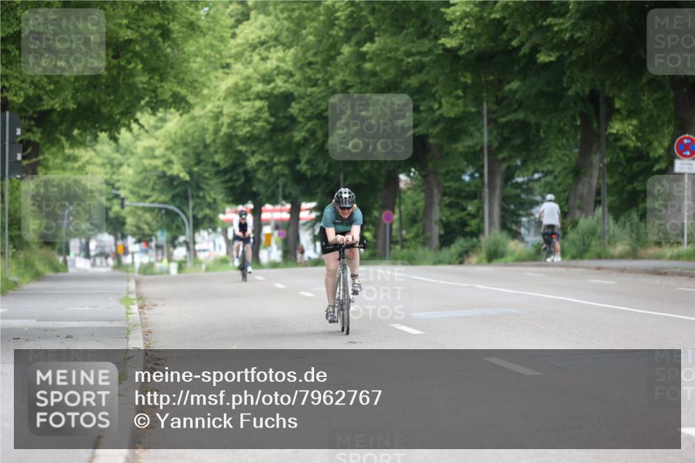 15.06.2025 - 7 Türme Triathlon Yannick Fuchs http://msf.ph/oto/7962767 15.06.2025 11:05:58 Radfahren 201, 290 meine-sportfotos.de