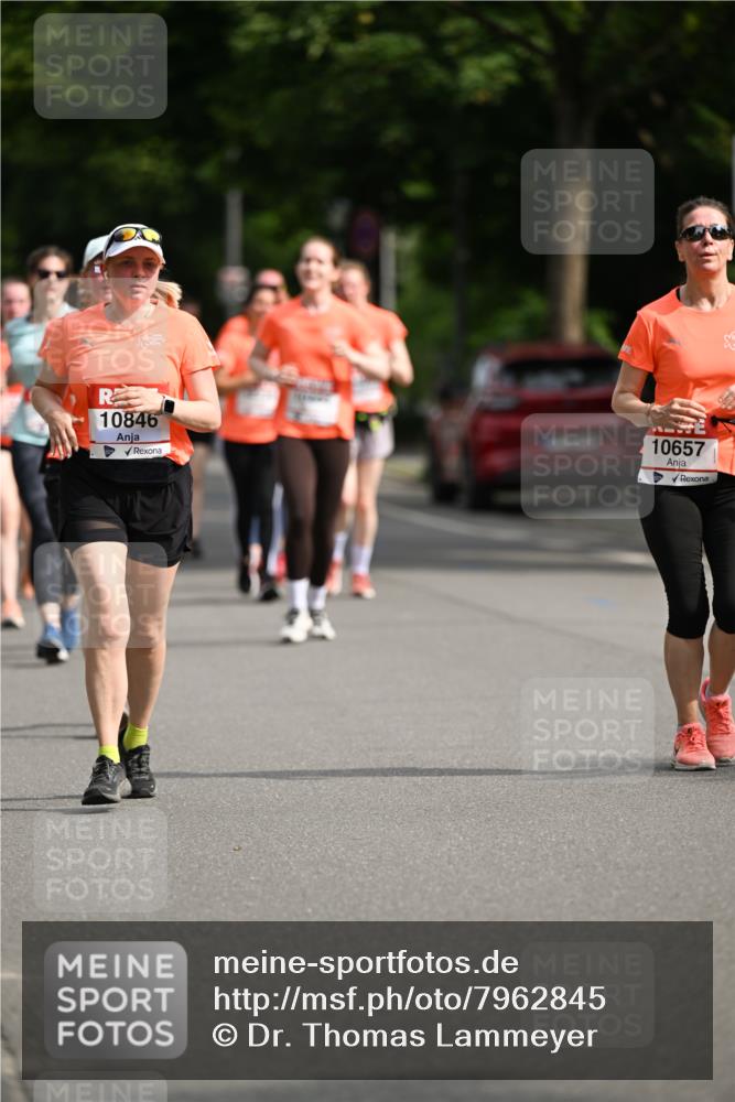 15.06.2025 - REWE Women's Run Dr. Thomas Lammeyer http://msf.ph/oto/7962845 15.06.2025 09:51:37 Laufen 10846, 10657 meine-sportfotos.de